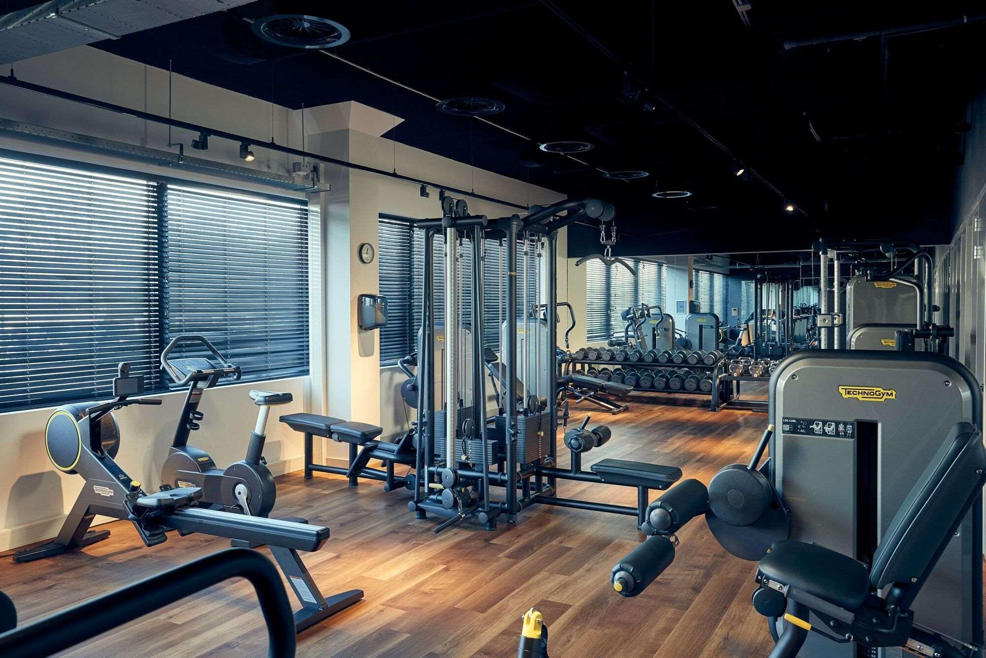 Corendon Urban Amsterdam Schiphol Airport Hotel 4*